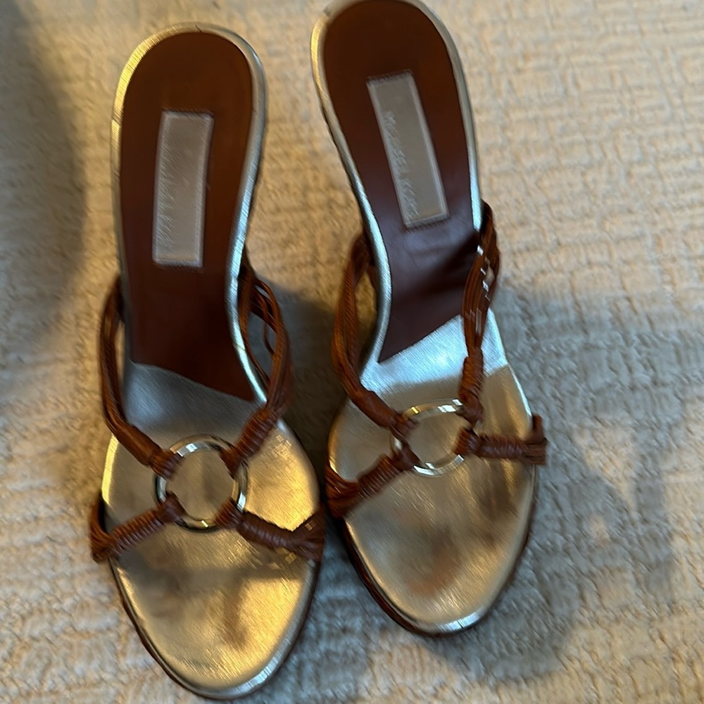 Michael kors platform leather sandal size 7